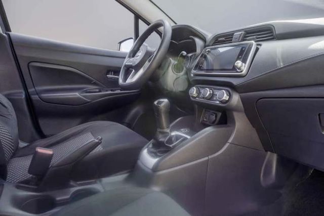 NISSAN VERSA SENSE 1.6. 2021