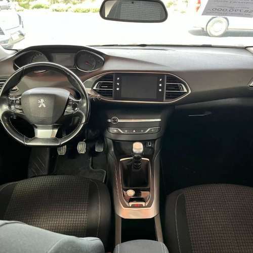 Peugeot 308 1.2 Active 2018