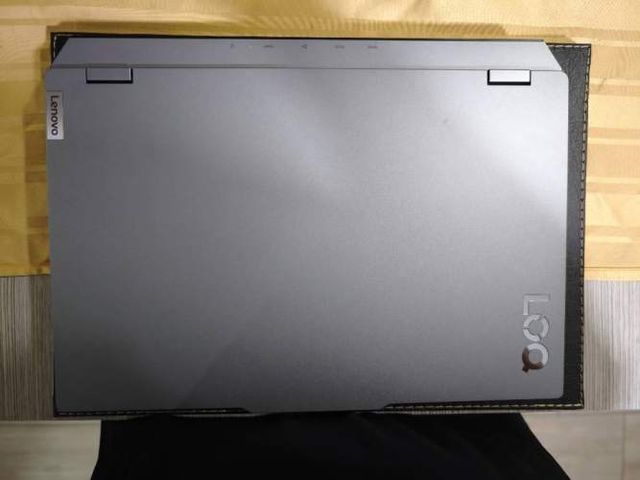 Se vende notebook Lenovo LOQ Nuevo con Boleta NO CONVERSABLE