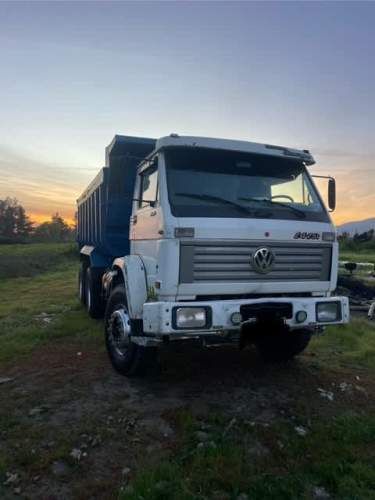 Camión Tolva 15 m3 a toda prueba