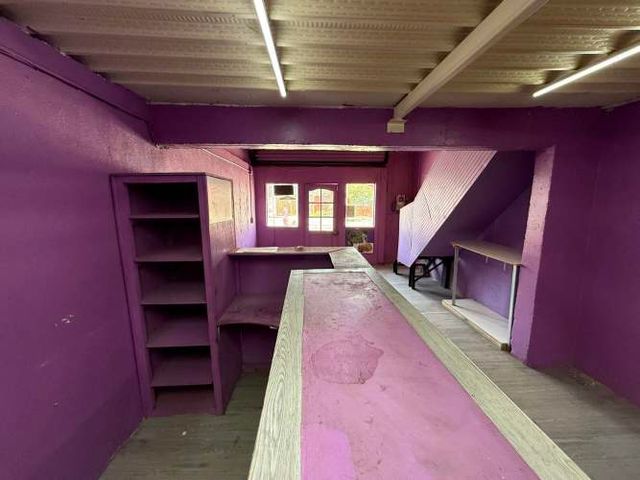 Se arrienda local comercial