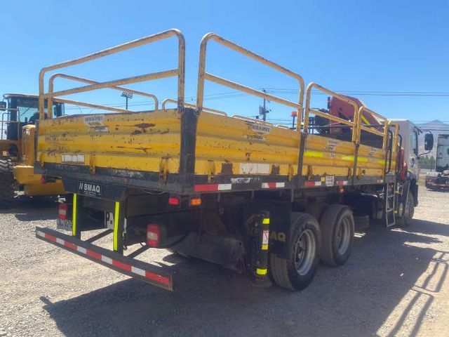 CAMION CON PLUMA Marca VOLKSWAGEN Modelo CONSTELLATION 26.280 DC Año 2017