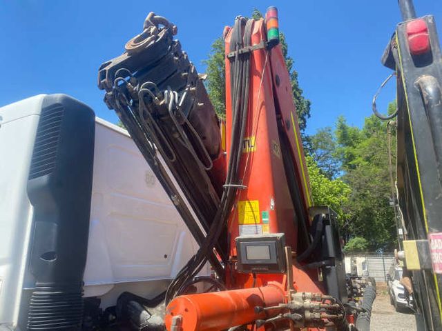 CAMION CON PLUMA Marca VOLKSWAGEN Modelo CONSTELLATION 26.280 DC Año 2017