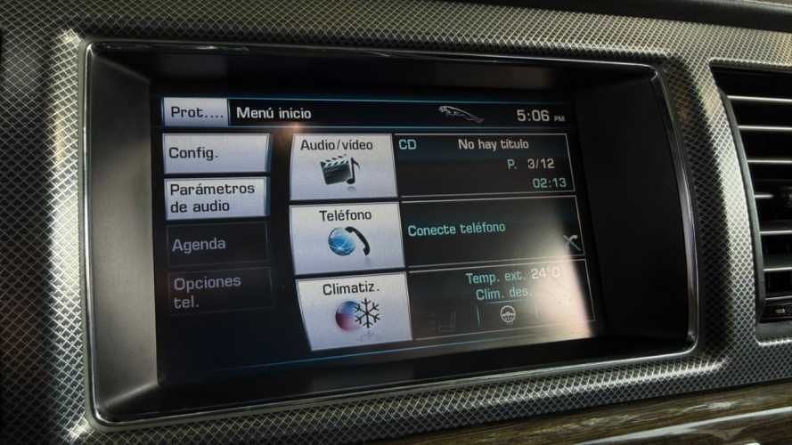 Jaguar XF  R 5.0 Supercharged (2013)