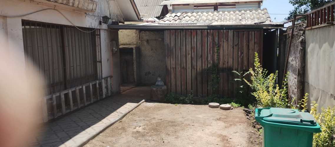 Arriendo casa amplia en avenida