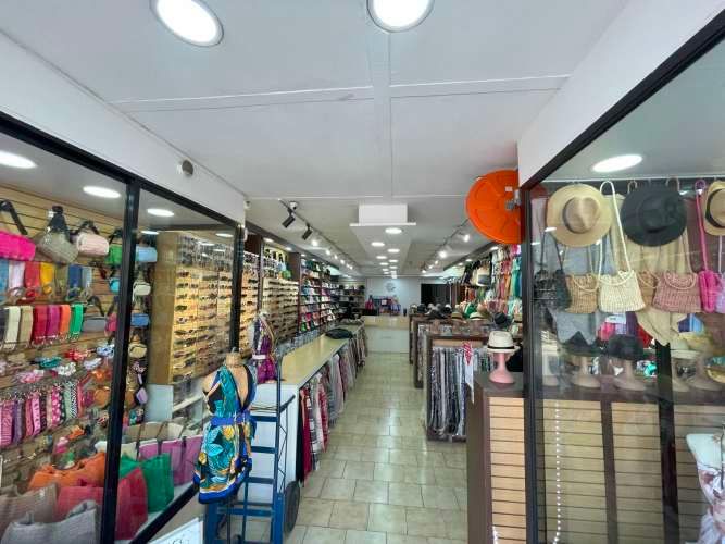 OPERARIO DE BODEGA TIENDA PATRONATO