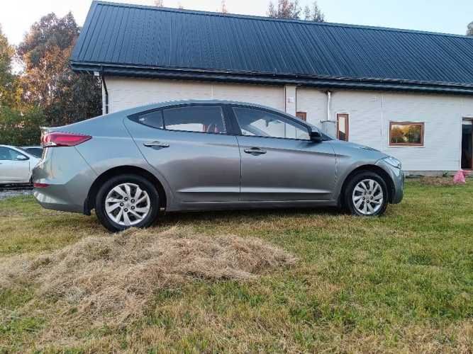 Hyundai Elantra 2017