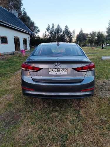 Hyundai Elantra 2017