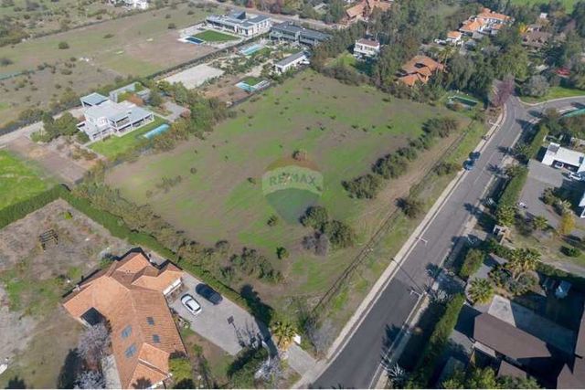 Exclusiva parcela en polo de manquehue 1