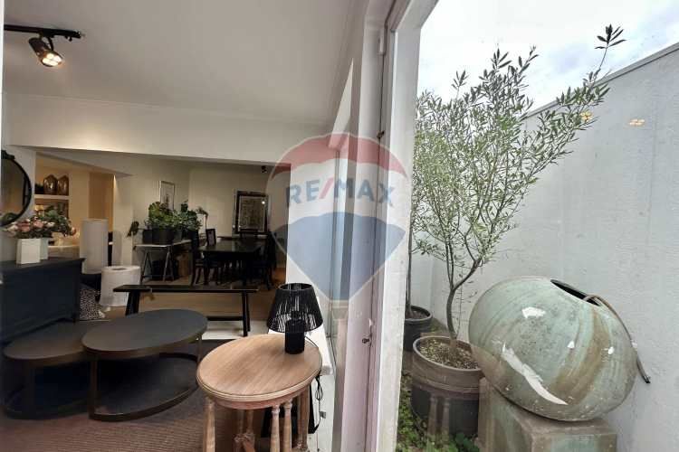 Local ccial alonso cordova casi esq vitacura