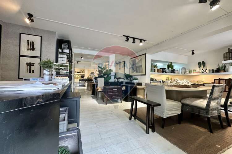 Local ccial alonso cordova casi esq vitacura