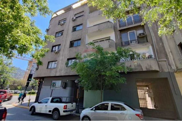 Se vende oficina 252 m2 en providencia