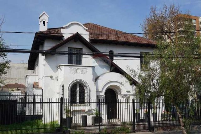 Gran casa comercial en venta av.italia y rancagua