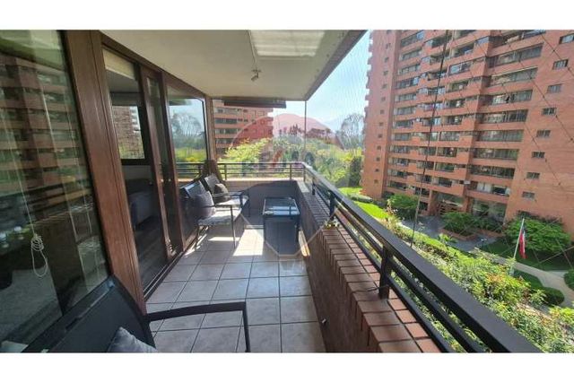 Luminoso  depto 4d/3b/2e con vista a la montaña