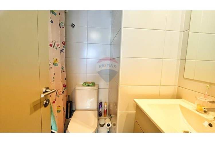 Nuevo precio ! almagro, 2d 2b + est y bod, metro.