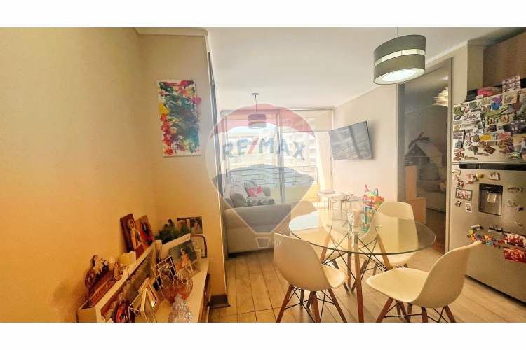 Nuevo precio ! almagro, 2d 2b + est y bod, metro.