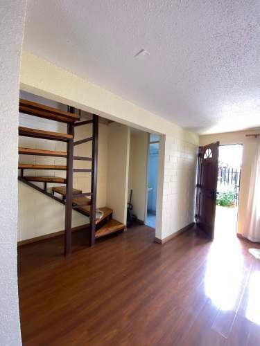 ARRIENDO CASA EN CONAVICOP, CAMINO A CORONEL 3D 3 B EST