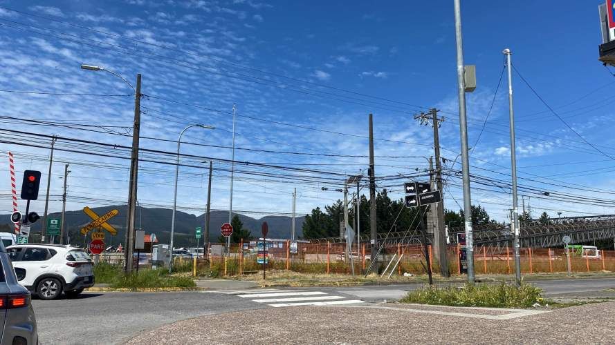 ARRIENDO CASA EN CONAVICOP, CAMINO A CORONEL 3D 3 B EST