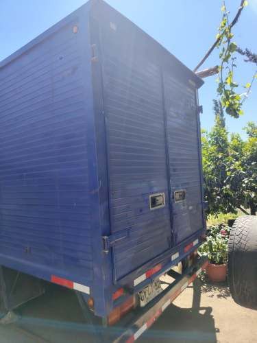 Camión Hino XZU 8.0 2014