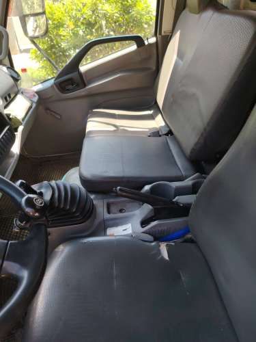 Camión Hino XZU 8.0 2014