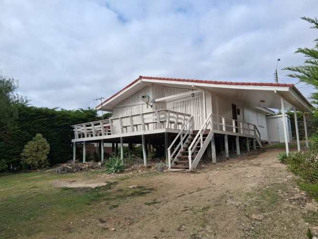 LINDA CASA EN GUANAQUEROS CON VISTA AL MAR