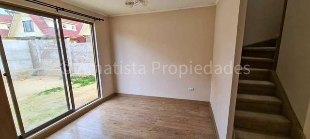 ACOGEDORA CASA 3D/2B EN CONDOMINIO DE VILLA ALEMANA