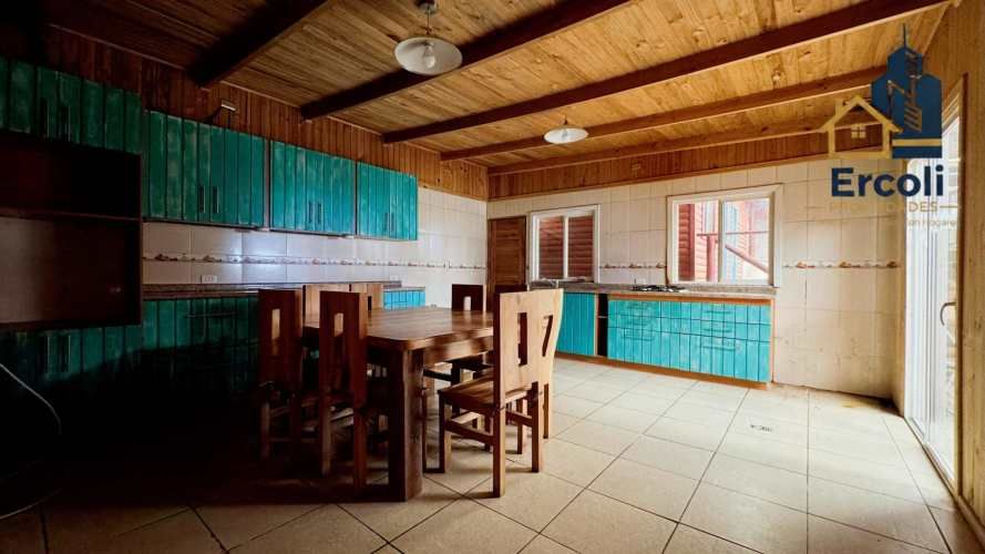 VENTA CASA TOME 5D 3B 7ESTACIONAMIENTOS