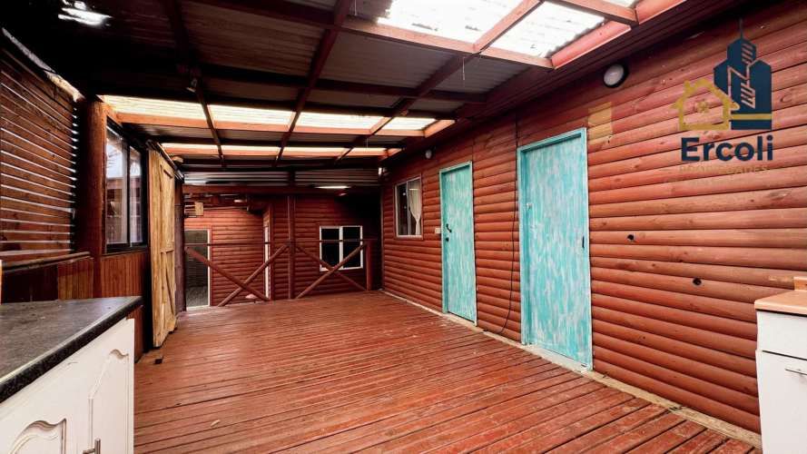 VENTA CASA TOME 5D 3B 7ESTACIONAMIENTOS