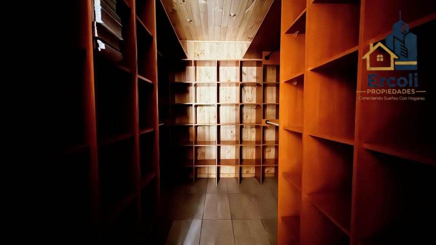 VENTA CASA TOME 5D 3B 7ESTACIONAMIENTOS