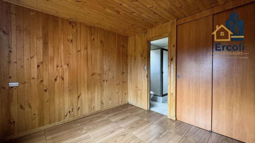 VENTA CASA TOME 5D 3B 7ESTACIONAMIENTOS