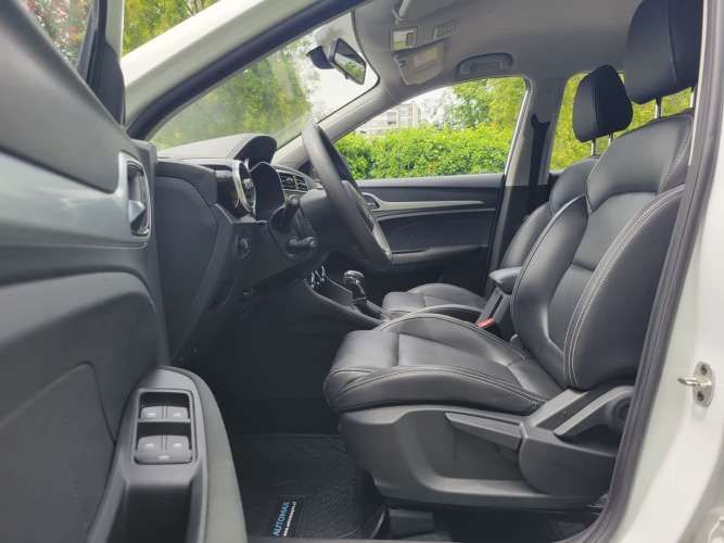 MG ZS 1.5 Aut Ac 2024