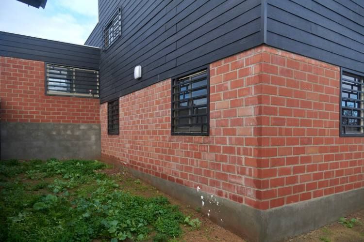 Casa, dos pisos, doble estacionamiento, buen sector, Villa Alemana