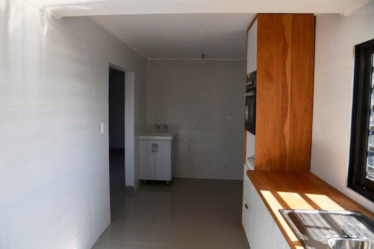 Casa, dos pisos, doble estacionamiento, buen sector, Villa Alemana