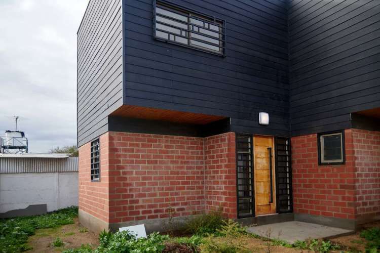 Casa, dos pisos, doble estacionamiento, buen sector, Villa Alemana