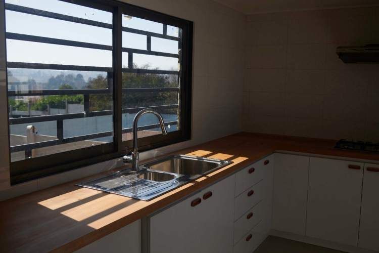 Casa, dos pisos, doble estacionamiento, buen sector, Villa Alemana