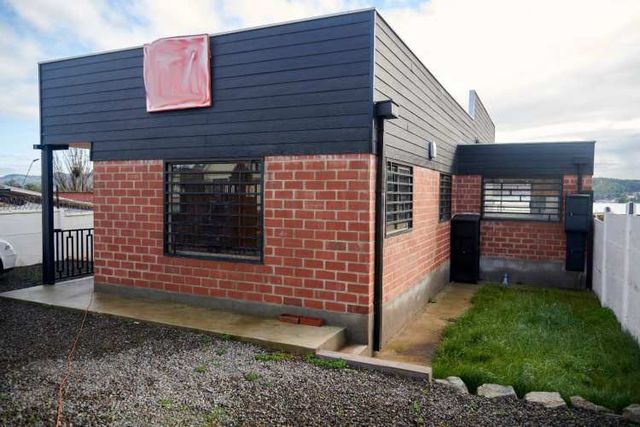 Casa, dos pisos, doble estacionamiento, buen sector, Villa Alemana