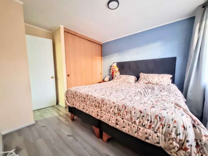 Amplia Casa en sector tranquilo 3d/3b (127860)