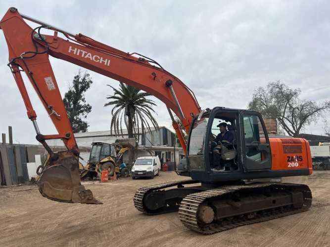 VENDO EXCAVADORA HITACHI ZAXIS 200