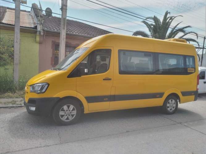 furgon escolar hyundai solati