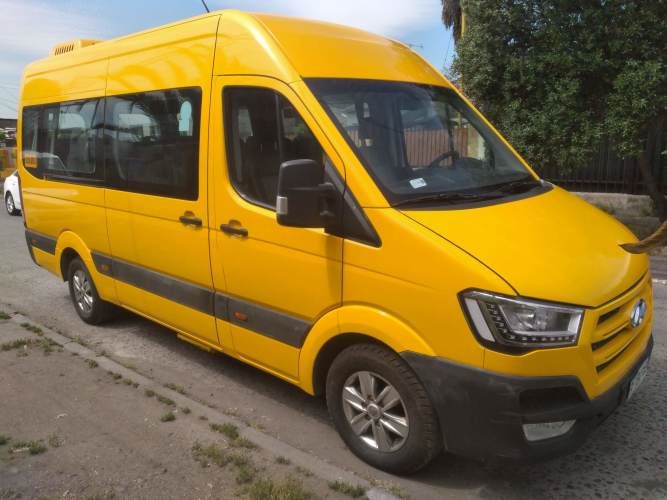 furgon escolar hyundai solati