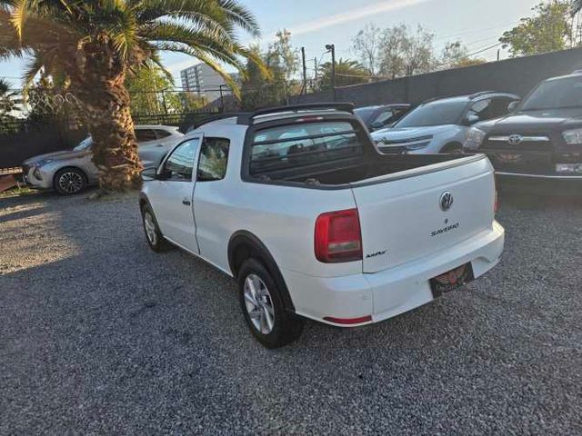 volkswagen saveiro año 2022 full en prenda