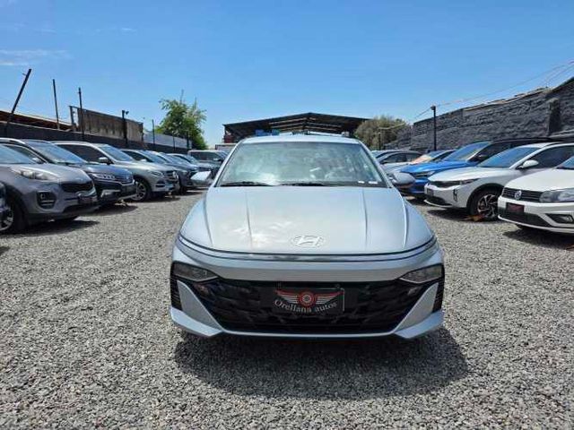 Hyundai accent full 2026 en prenda