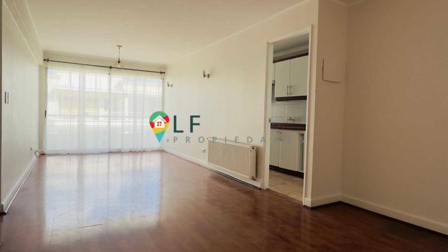 a pasos de Vespucio, luminoso, amplio (127924)