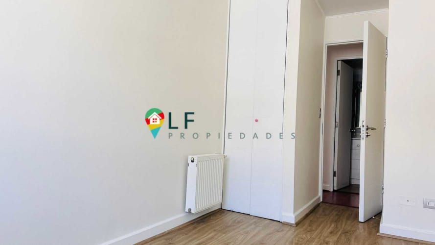 a pasos de Vespucio, luminoso, amplio (127924)