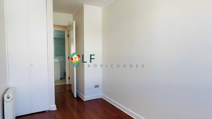 a pasos de Vespucio, luminoso, amplio (127924)