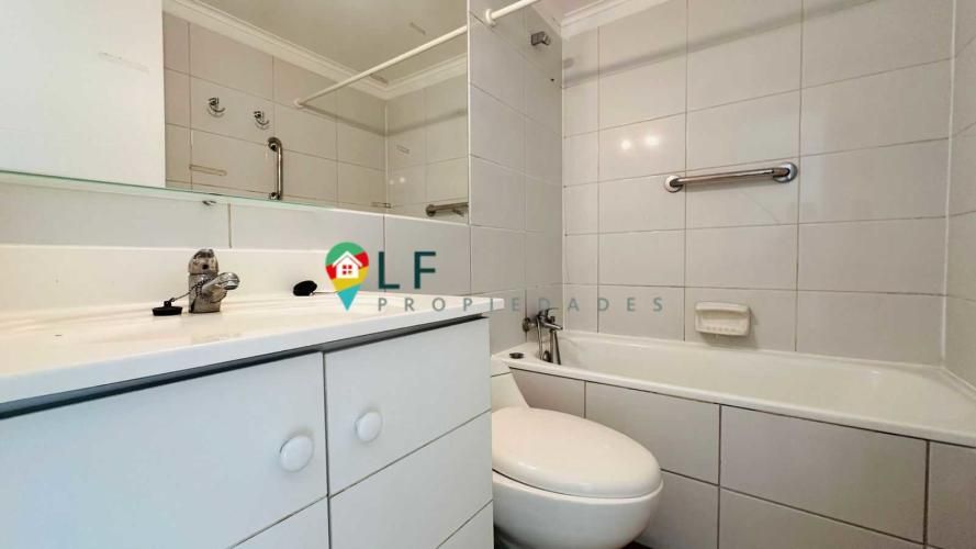 a pasos de Vespucio, luminoso, amplio (127924)