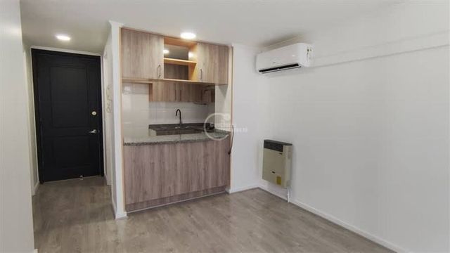 DEPARTAMENTO Barrio Universitario / Republica / Metro Toesca