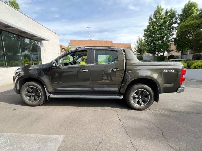 Chevrolet Colorado High Country 4x4 AT (2022)