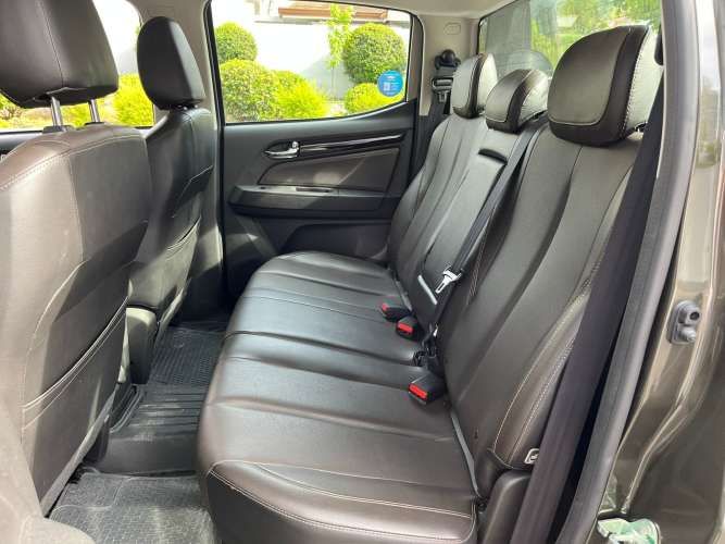 Chevrolet Colorado High Country 4x4 AT (2022)