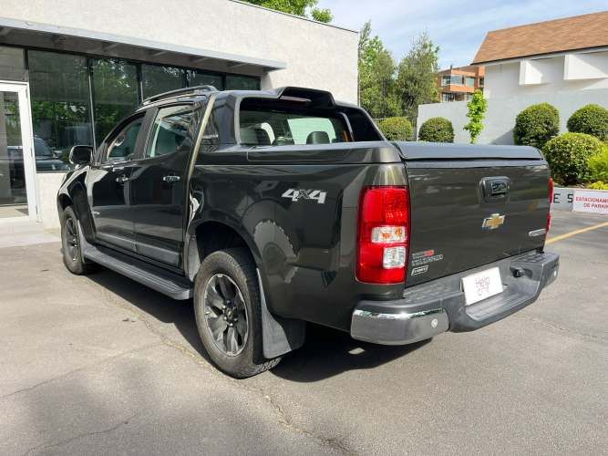 Chevrolet Colorado High Country 4x4 AT (2022)